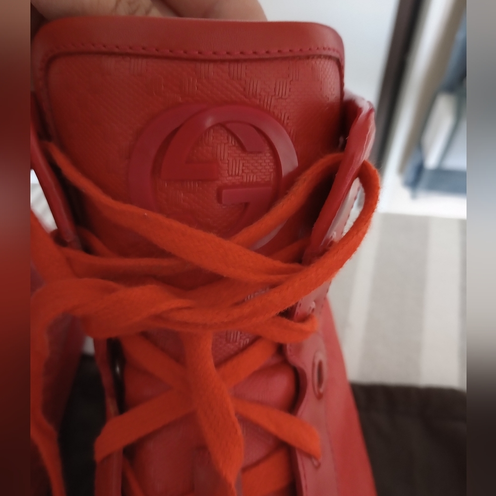 RARE Gucci Sneakers - Picture 3 of 12